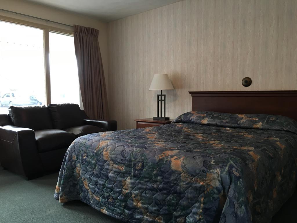 Sherwood Motel Brantford Exterior photo