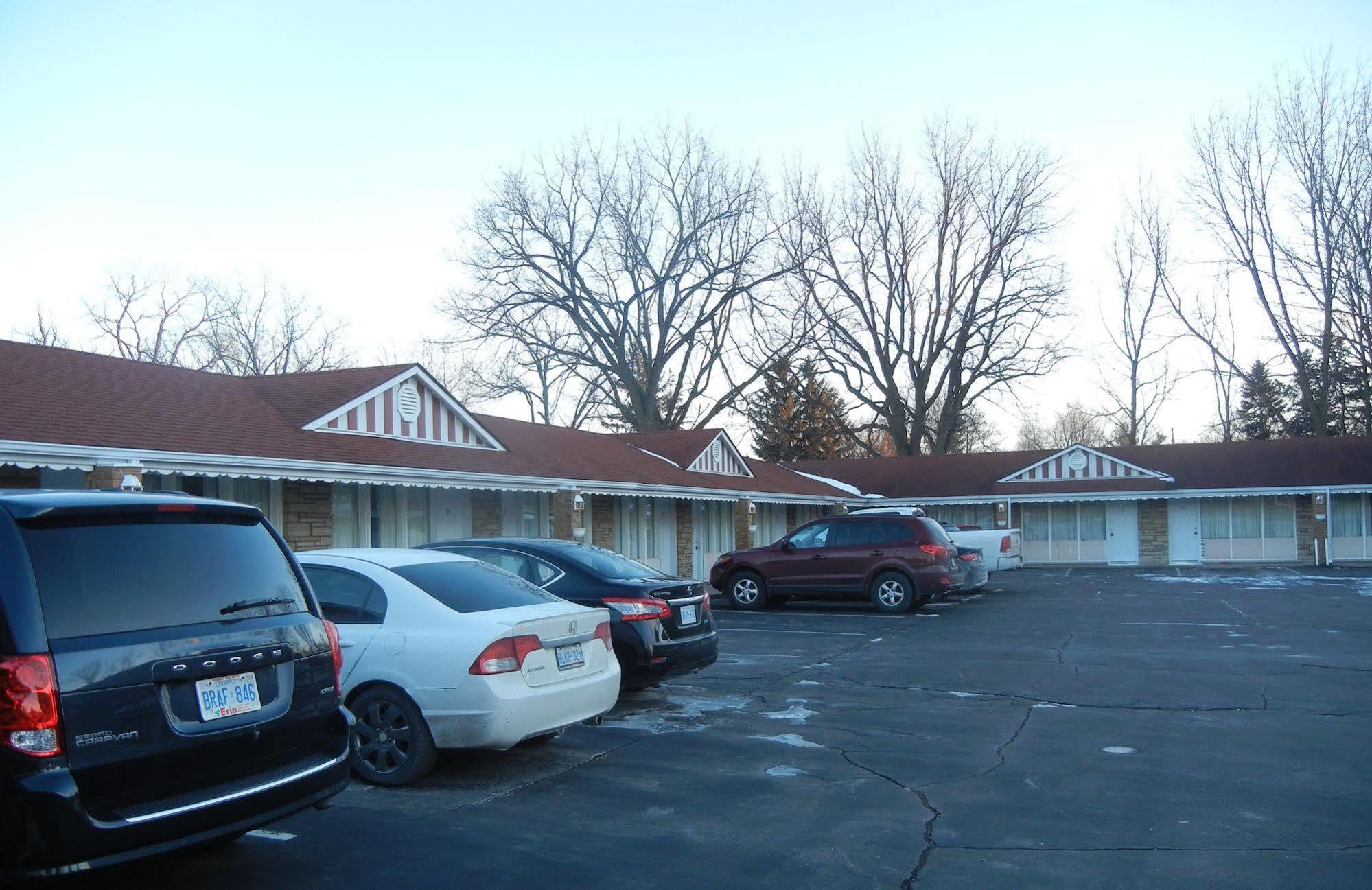 Sherwood Motel Brantford Exterior photo